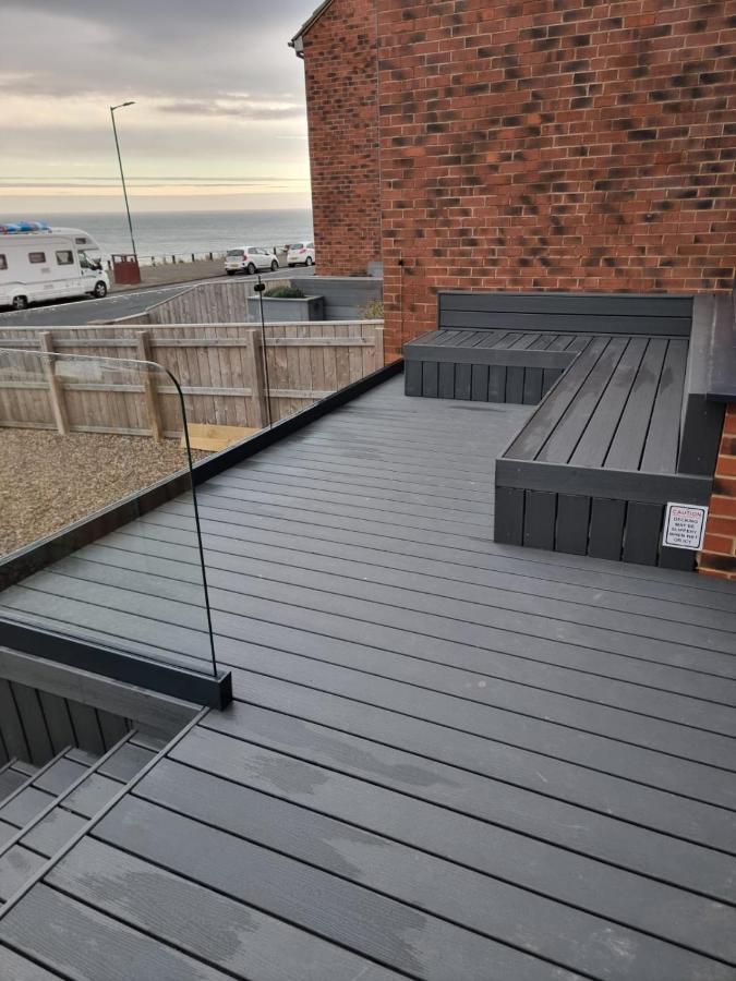Salt & Surf-Sea Views In Saltburn Apartment Exterior photo